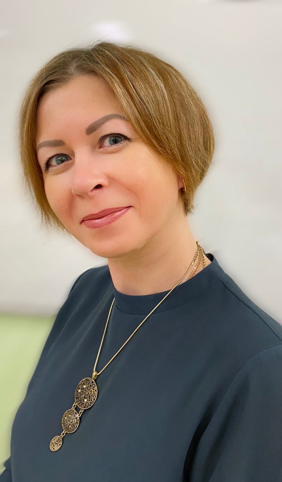 Воспитатель высшей категории Ивашкова Оксана Васильевна.
